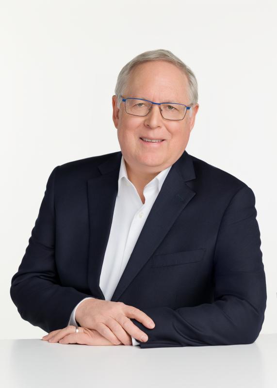 Photo of Douglas Cameron