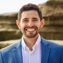 photo of Professor Aguado